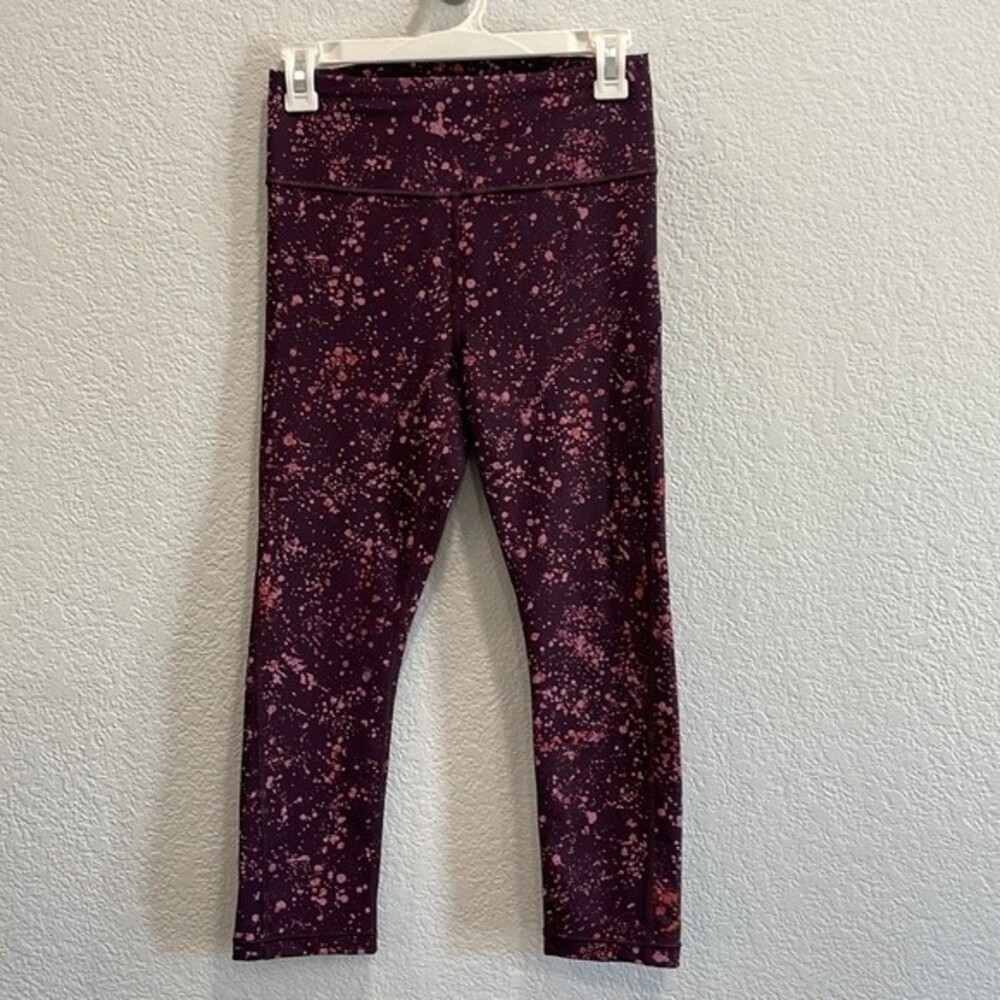 Athleta Burgundy Ultimate Stash Pocket Splat Capri Size Small